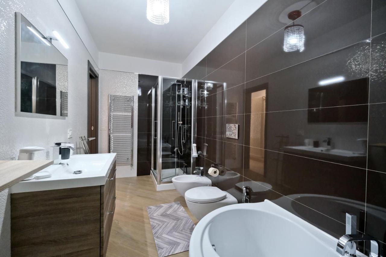 Apartament Modern House - 5 Stelle - Posto Auto Privato Brindisi Zewnętrze zdjęcie