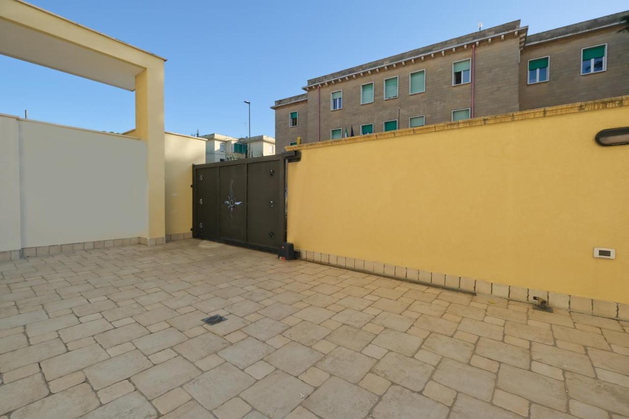 Apartament Modern House - 5 Stelle - Posto Auto Privato Brindisi Zewnętrze zdjęcie